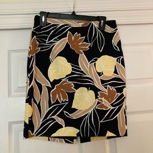 Anne Taylor midi pencils skirt!